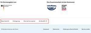 Screenshot der Fußzeile des Serviceportals Migration Deutschland mit Fokus auf die Links zu Blaue Karte, Einbürgerung, Über das Serviceportal und BundID